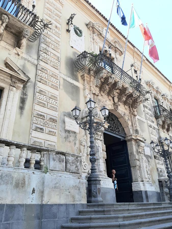 Casa Del Corso Hotel Acireale Buitenkant foto